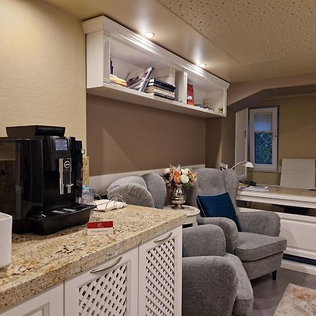R & R Apartments София Екстериор снимка