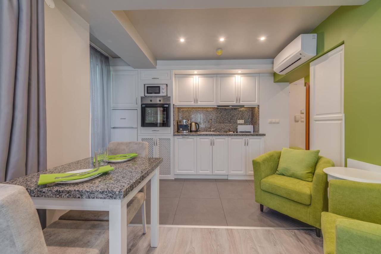 R & R Apartments София Екстериор снимка