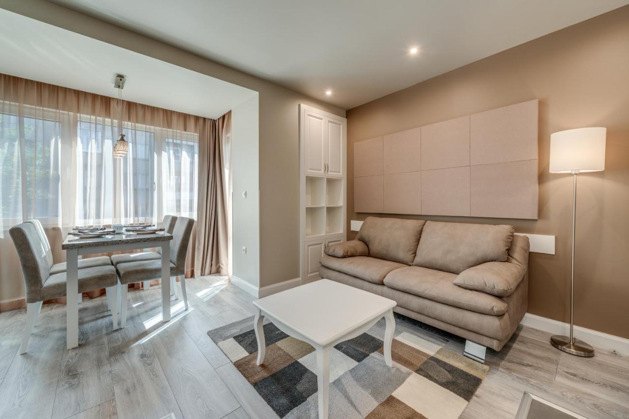 R & R Apartments София Екстериор снимка